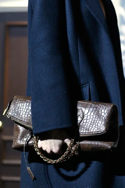 Look 30